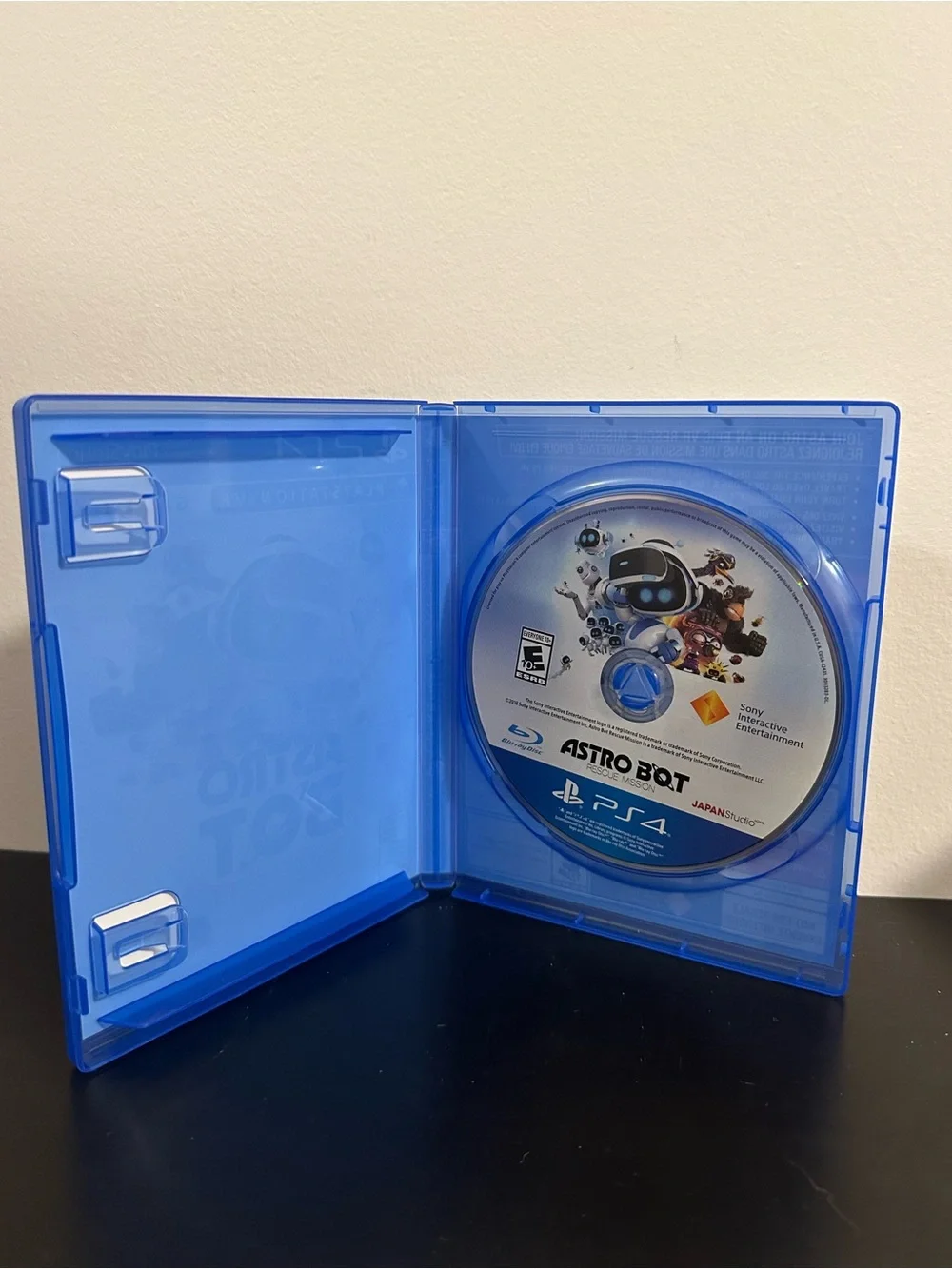 Astro Bot Rescue Mission PS4 PSVR Complete Tested Working - Picture 4 of 5